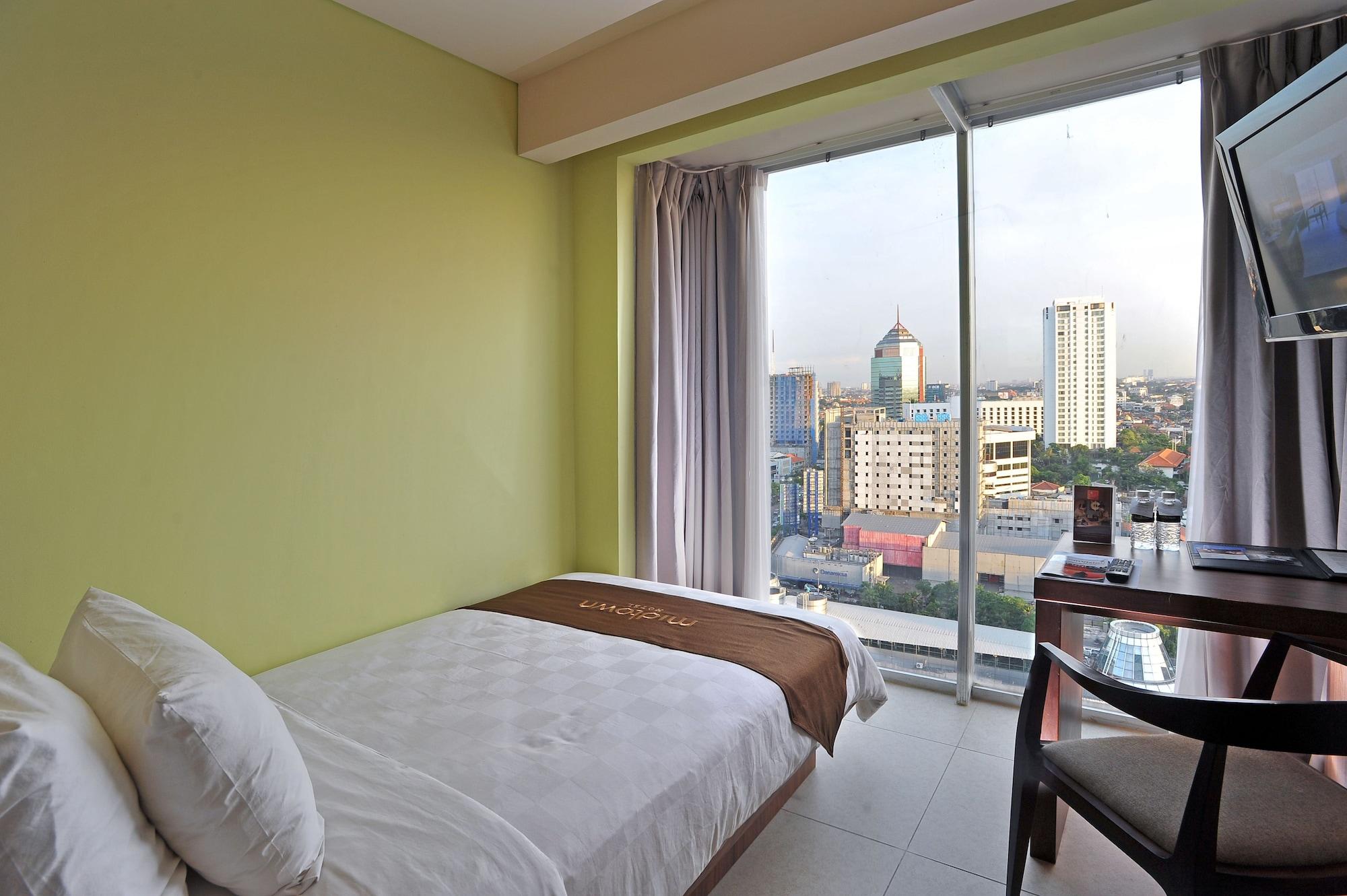 Midtown Hotel Surabaia Exterior foto