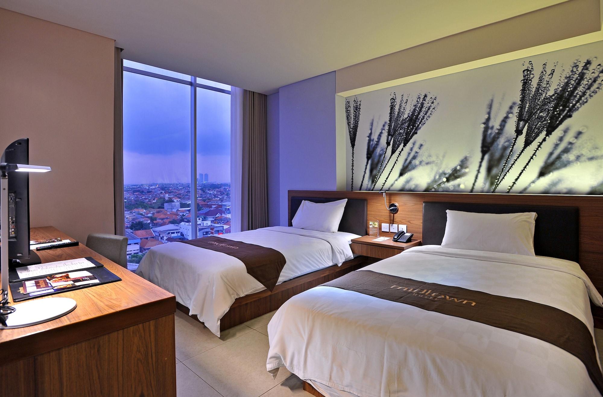 Midtown Hotel Surabaia Exterior foto
