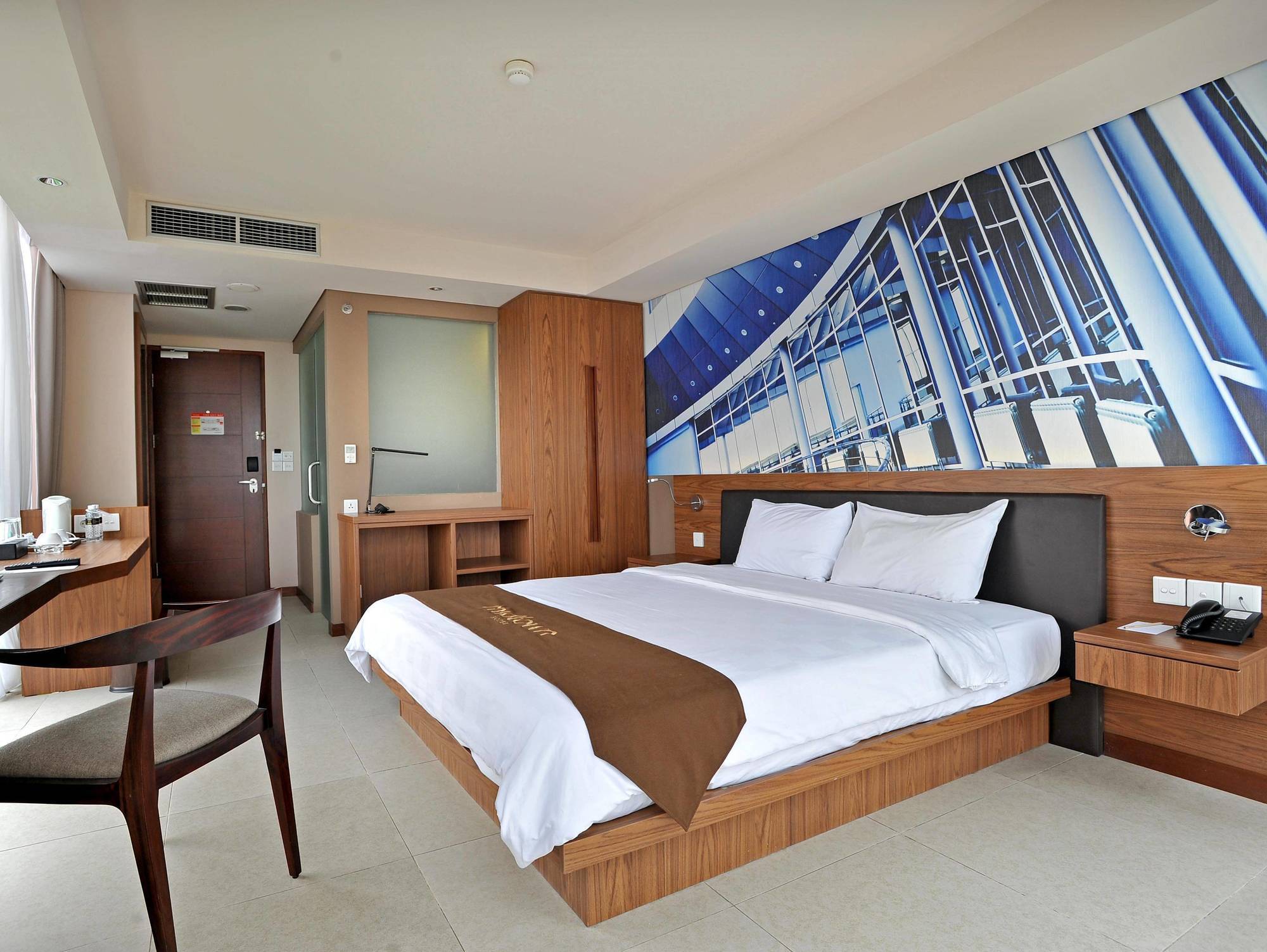 Midtown Hotel Surabaia Exterior foto