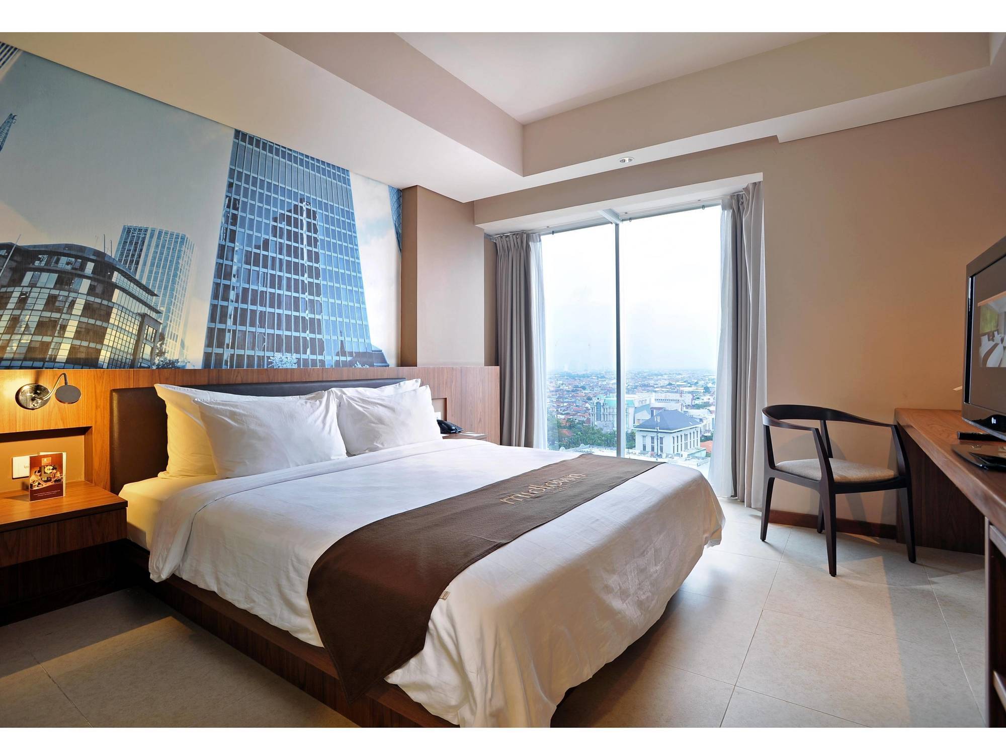 Midtown Hotel Surabaia Exterior foto